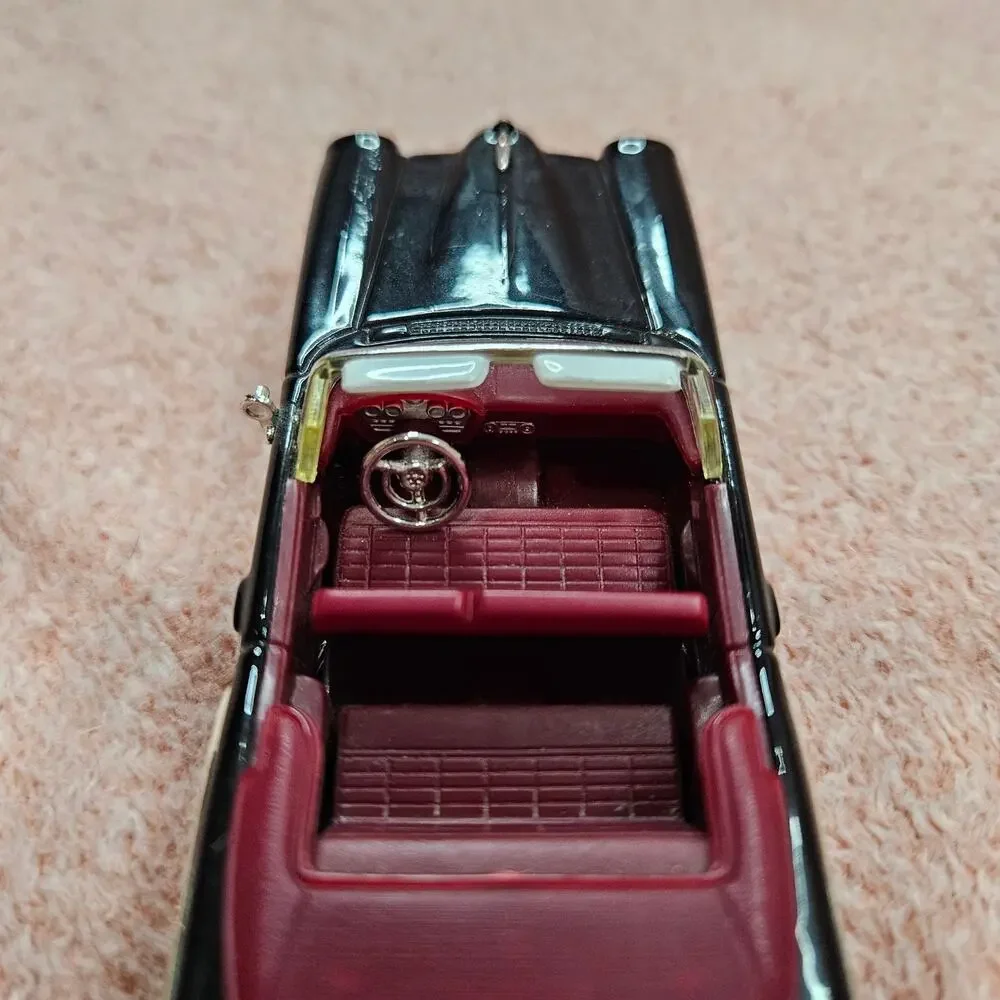 Road Signature 1958 Edsel Citation Convertible 1:43 Scale Diecast Model